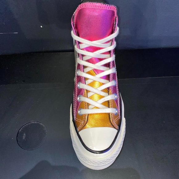 New Converse Women's Chuck 70 Metallic Rainbow Sneakers - Picture 4 of 4